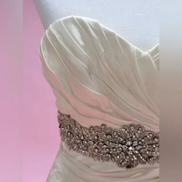 Sottero and Midgley Couture Ivory Strapless Gown - Picture 3 of 16